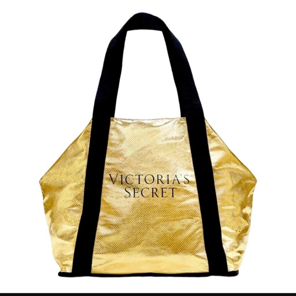 Victoria’s Secret packable bag